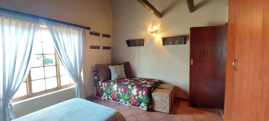 4 Bedroom Property for Sale in Albertinia Western Cape